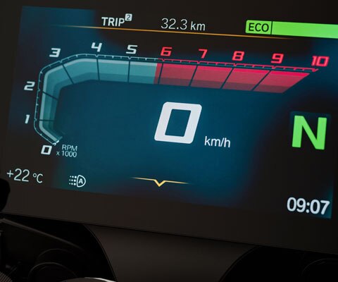 Vemos los modos de conducción Pro y ECO Modus.