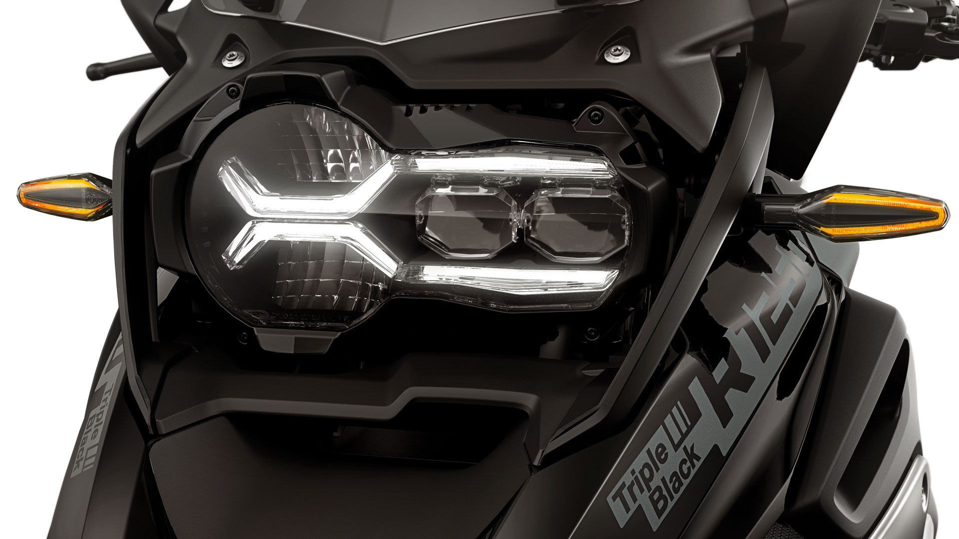 Vemos una vista detallada de los indicadores LED de la R 1250 GS