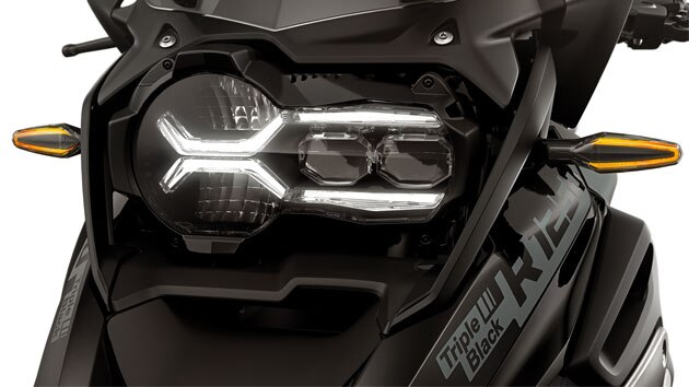 Vemos una vista detallada de los indicadores LED de la R 1250 GS